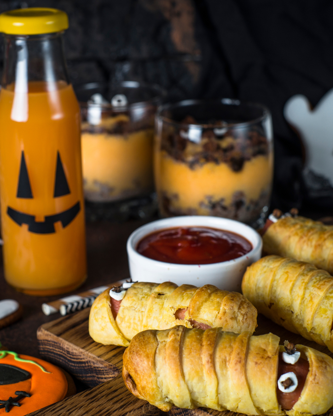 You are currently viewing Spooktacular Dishes to Bring to a Halloween Potluck